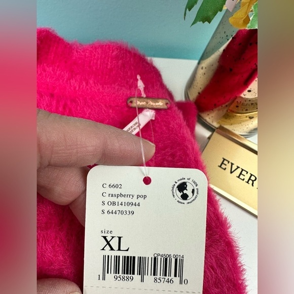 NWT Free People Raspberry Pop fuzzy sweater, size XL - Picture 11 of 16